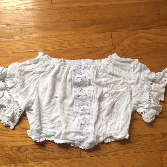 H&M Tops - H&M White Lace Crop Top with Floral Strip
